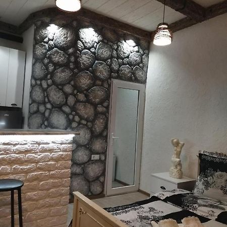 4 Chocolate Apartments In Old טביליסי מראה חיצוני תמונה