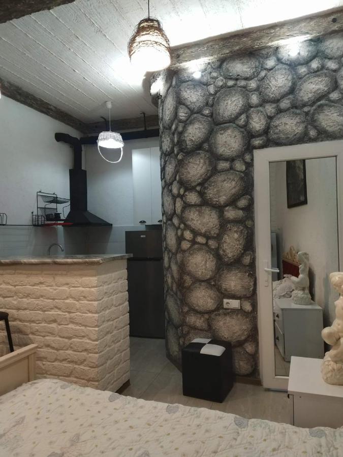 4 Chocolate Apartments In Old טביליסי מראה חיצוני תמונה
