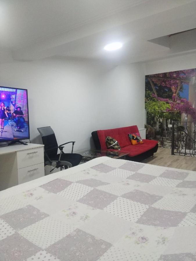 4 Chocolate Apartments In Old טביליסי מראה חיצוני תמונה