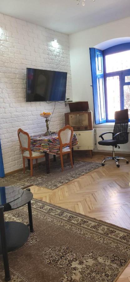 4 Chocolate Apartments In Old טביליסי מראה חיצוני תמונה