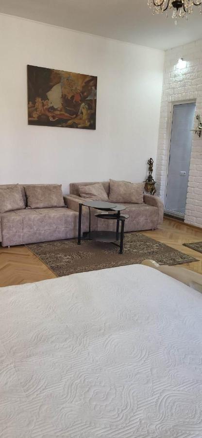 4 Chocolate Apartments In Old טביליסי מראה חיצוני תמונה